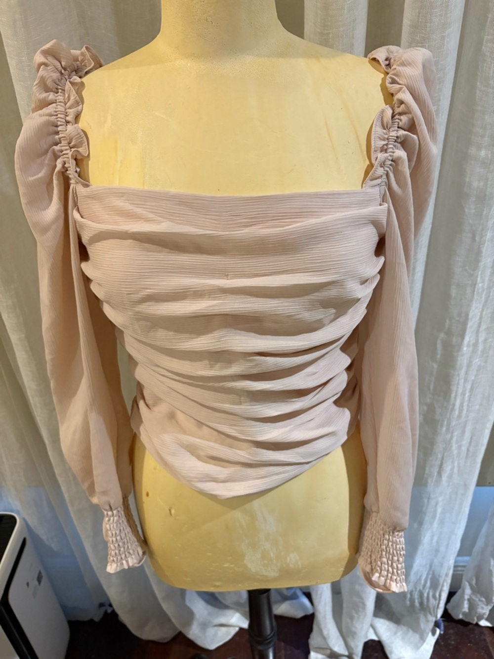 Astr Ruched Long-Sleeve Blouse in Dusty Pink
